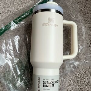 Stanley cream Quencher H2.0 Tumbler